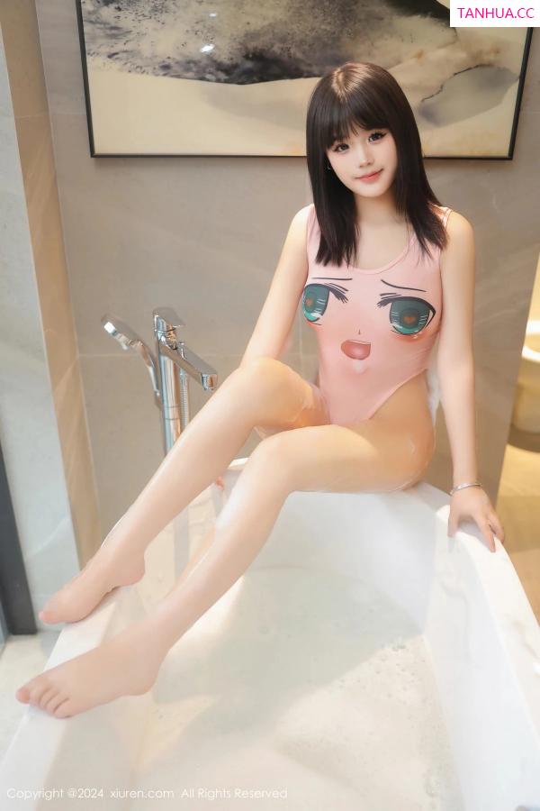   [XiuRen]高清写真图 2024.04.25 No.8446 徐若兮 美腿性感第25张图片